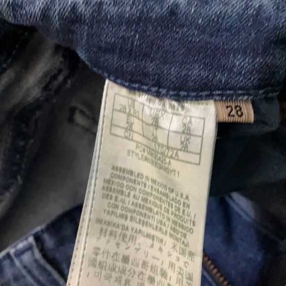 Guess Skinny Jeans - Picture 3 of 3